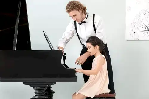 Cocuk Piyano Kurslari 8