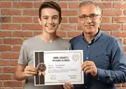 genç piyano kursu sertifikası