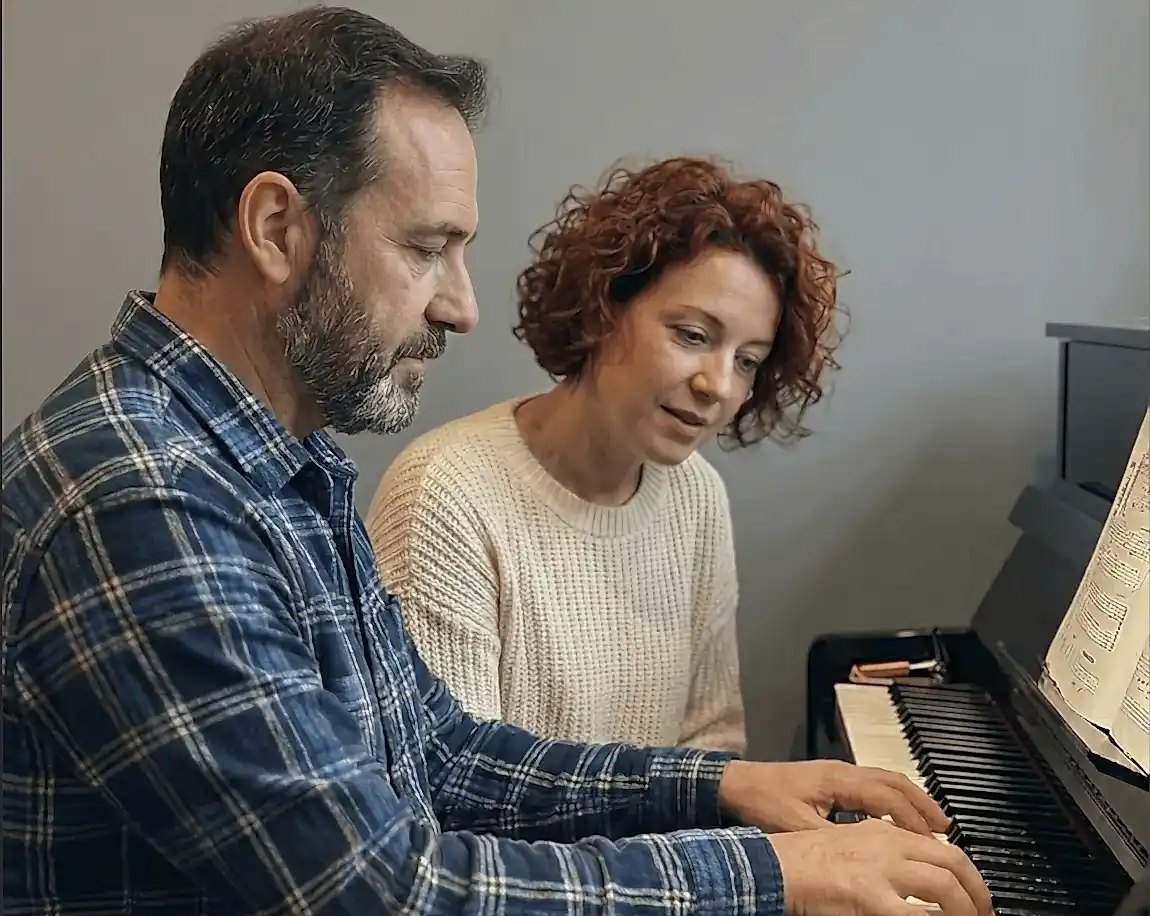 çocuklar için özel piyano dersi